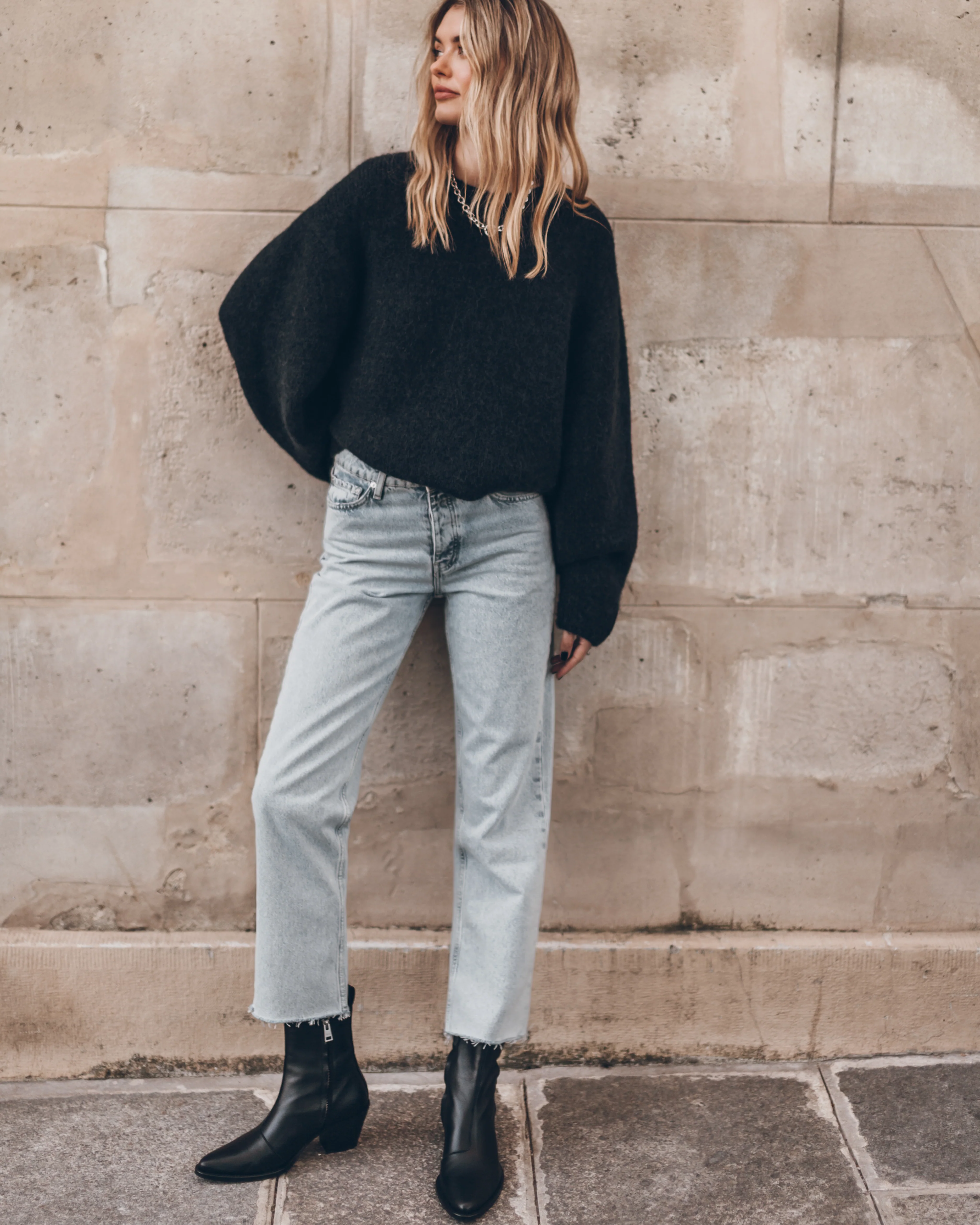 The Blue Cropped Straight Jeans - Image 4