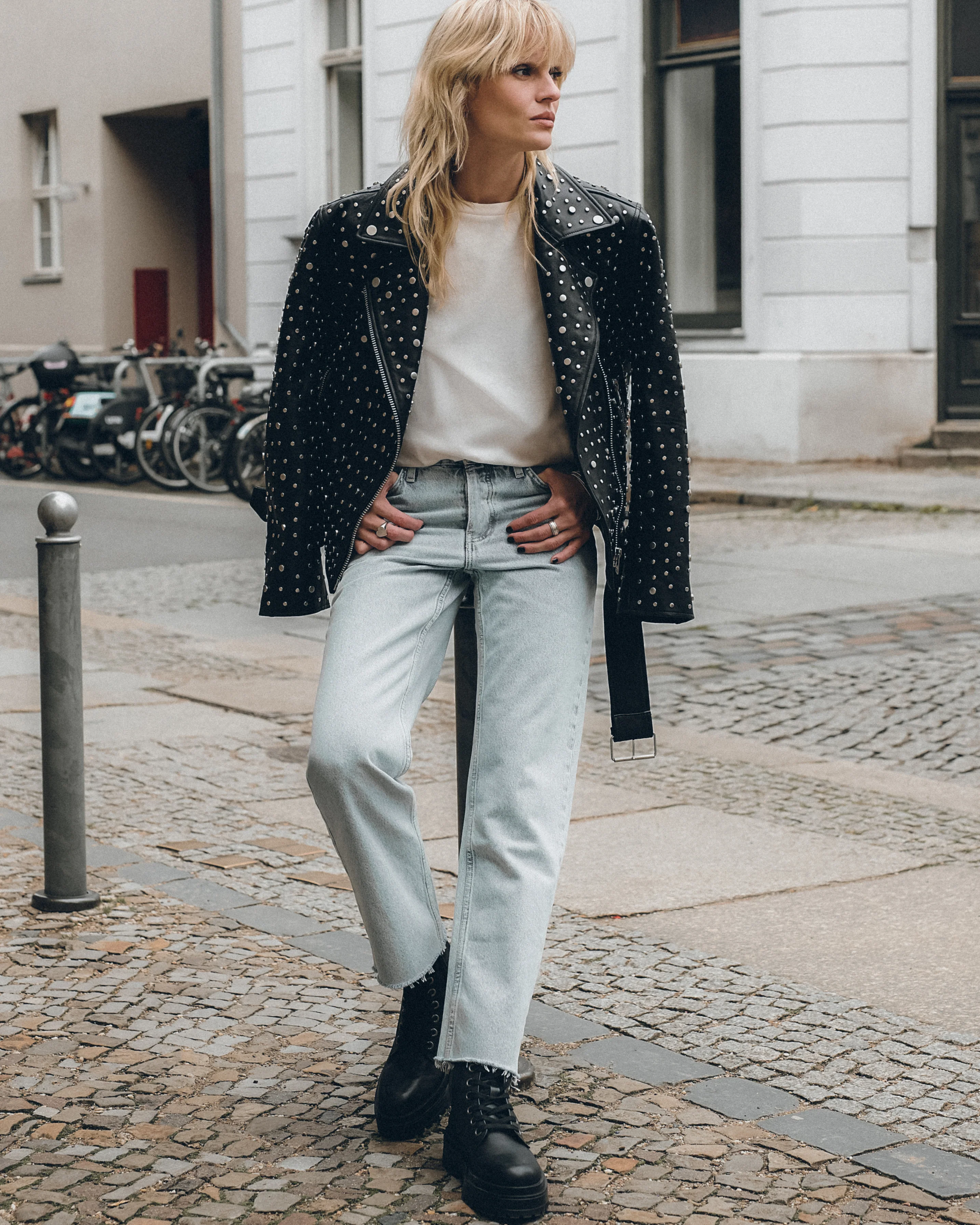 The Blue Cropped Straight Jeans - Image 7