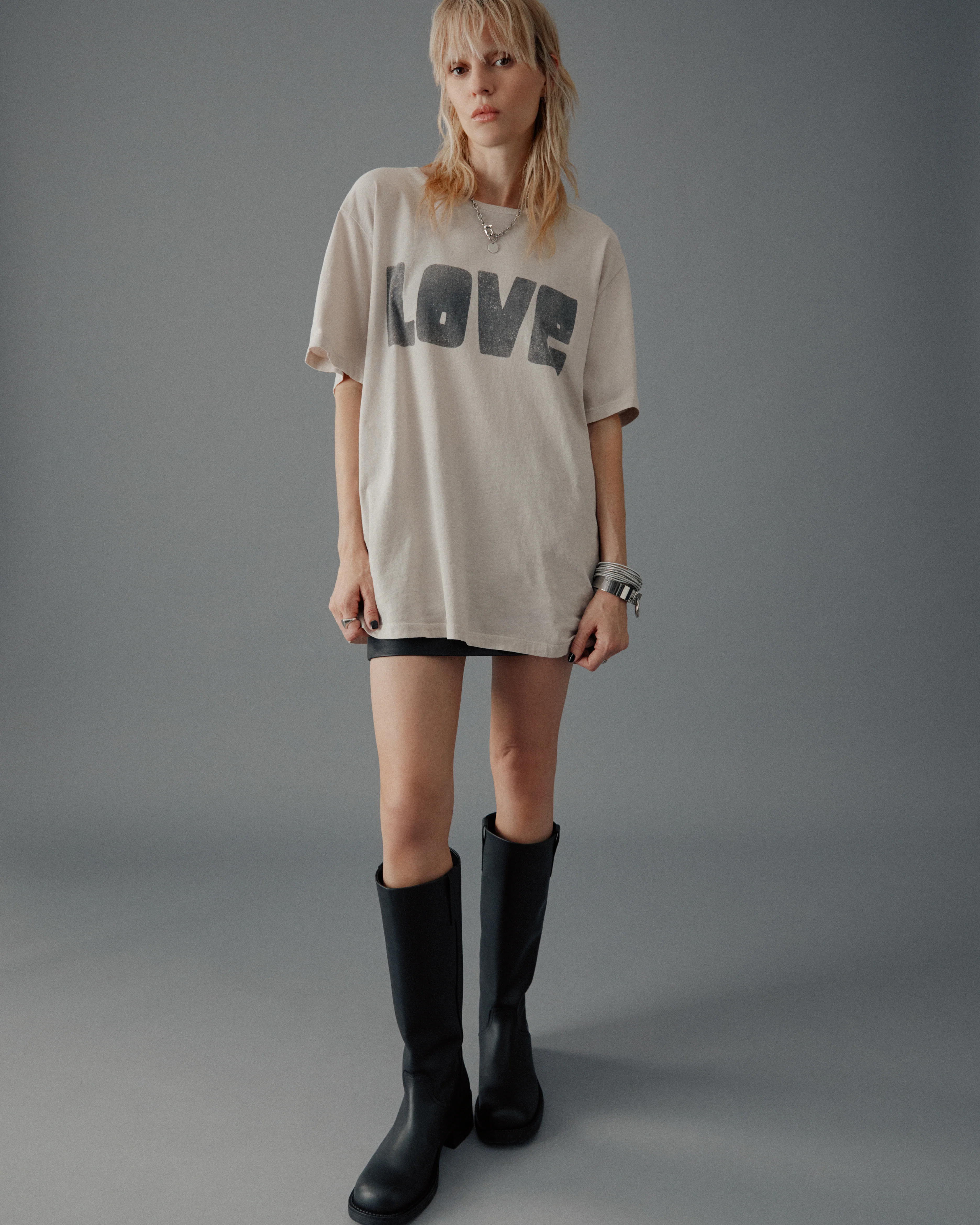 The Light Love Relaxed T-shirt - Image 5